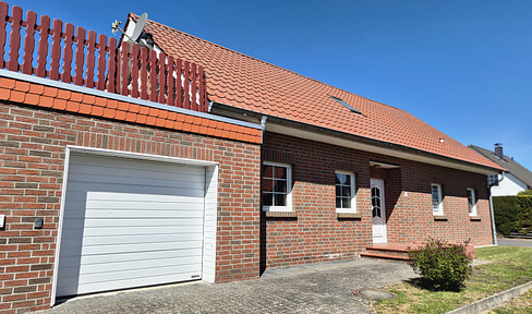 Charmante Erdgeschosswohnung mit großer Terrasse und Garten zu vermieten