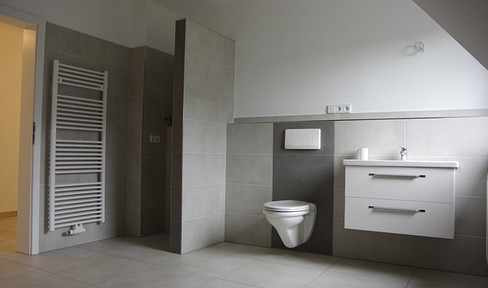 Charming, modernized 90 m² apartment in a quiet location just outside of Hamburg, in the northwest (Bönningstedt).