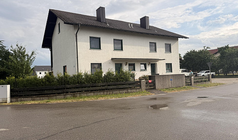 Beautiful, well-maintained detached house in Mößling, with plenty of space and a garden.