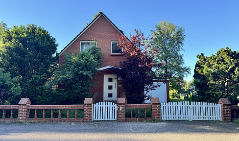 Modernisiertes Einfamilienhaus mit großem Grundstück, 5 Zimmern & gehobener Ausstattung in Eystrup
