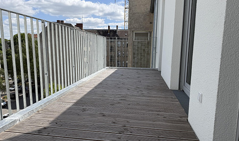 Tolle Wohnung mit großem Balkon
