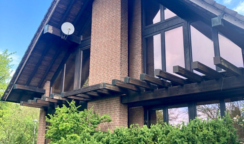 Ruhige Sackgassenlage am Ahlenberg, ausbaufähiges Einfamilienhaus mit Wärmepumpe