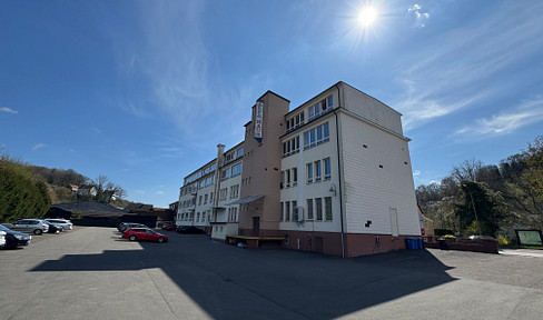 Commercial spaces suitable for use as open-plan offices, studios, production facilities, or storage areas.