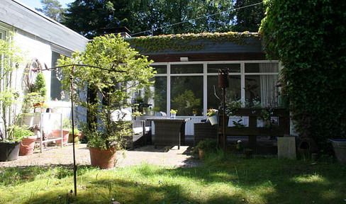 Bungalow - gehobene Wohnlage - traumhaftes Naturgrundstück