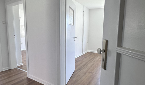 Frisch renovierte 2,5 Raum-Wohnung in Oberhausen-Dümpten