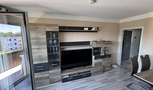 Move right in: Beautifully renovated apartment in the Alt-Vinnhorst neighborhood.
