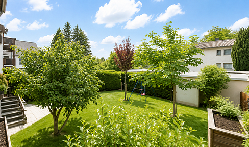 FURNISHED: Attractive 3-room apartment with balcony in a quiet location in Munich-Aubing.