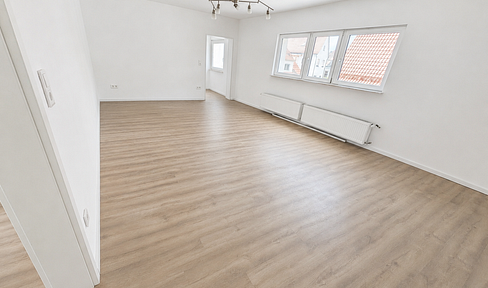 Commission-free: Energy-efficient house, Class A – 264 m², heat pump and solar panels, suitable for a single family or two families.