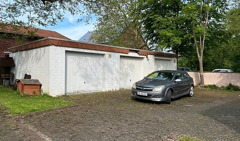 Garage for rent in Steinheim.