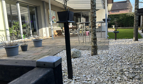 Besondere Kapitalanlage mit Eigennutzungsoption – Haus-im-Haus und fünf Mietwohnungen