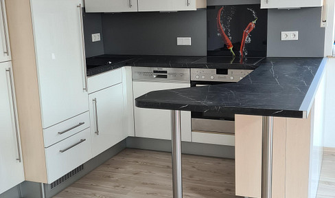 Beautiful apartment, 2 rooms, kitchen, bathroom, parking space.