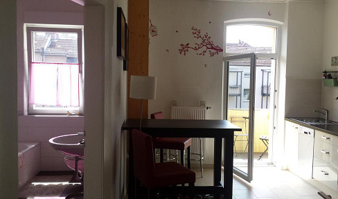 Beautiful, bright apartment with a balcony.