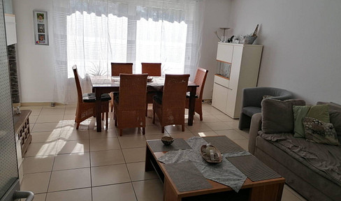 4.5-room apartment in Hiesfeld, 93 sqm *no real estate agent fees*.