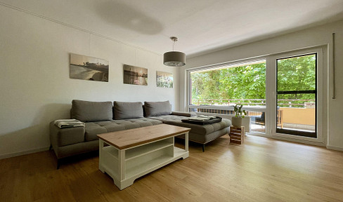 Well-maintained 4-room apartment with a large south-facing balcony, located in a quiet, green area.