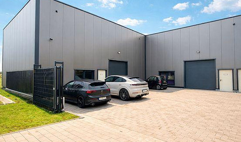 Moderne Lagerhalle in Bornheim