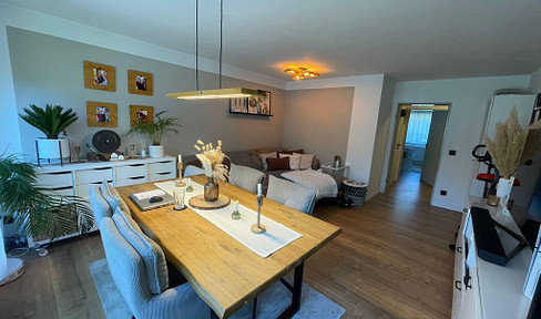 Exclusive ground-floor apartment with a small garden in Bottrop – located at Rheinbabenstraße 22a.
