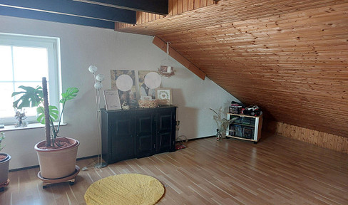 Apartment for rent near Hebertshausen - Dachau, with a south-facing balcony, maximum occupancy 2 people.