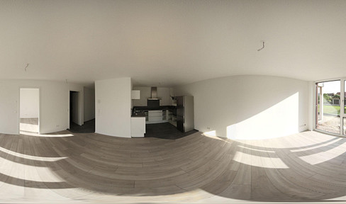 Modern 2.5-room apartment with elevator, fitted kitchen, and balcony.