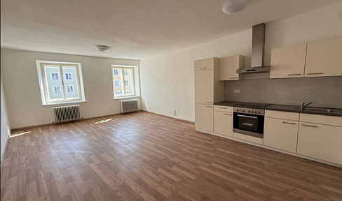 Helle Wohnung im Herzen von Braunau am Inn - Erstbezug nach Sanierung + großer Lager/ Hobbyraum