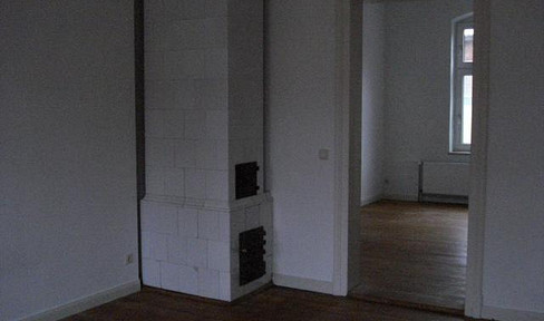 Newly renovated 3-room ground floor apartment.