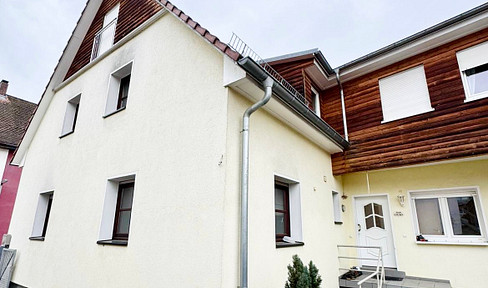 Spacious 7-room semi-detached house.