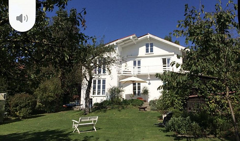 Traumhaftes Landhaus mit idyllischem Garten am Wörthsee