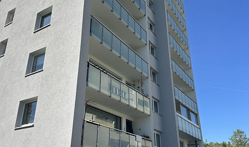 Large, vacant apartment on the ground floor that requires renovation.