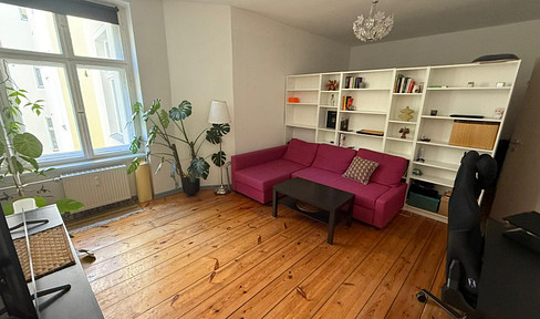 Charming apartment for sale in Berlin-Moabit.