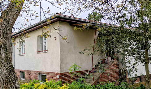 Get a house for free, you only pay for the land with all its utilities and infrastructure!