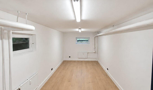 Storage space/hobby room/office available for rent immediately.