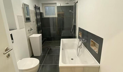 Modern 2-room apartment with 75 m², located in a central area of Karlsruhe.