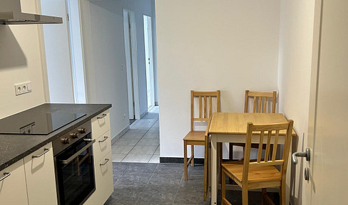 Nur noch 1 Zimmer frei – 4er-WG in München-Pasing | Zimmer mit Balkon