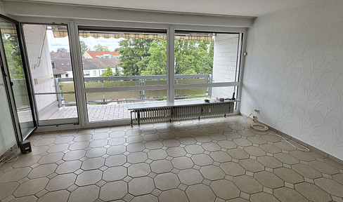 Attractive apartment for sale.