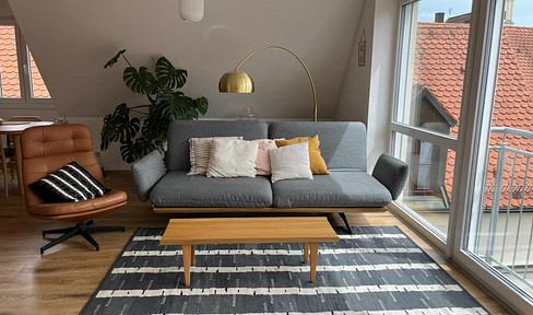 Moderne Penthouse-Wohnung mit großer Sonnenterrasse und schönem Ausblick im Herzen von Abensberg