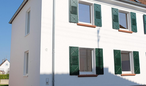 Renovated historic building with heat pump + building land with building permit in Dreieichenhain.