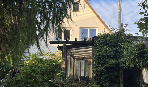 !!! PROVISIONSFREI - Charmantes EFH in ruhiger 30-er Zone