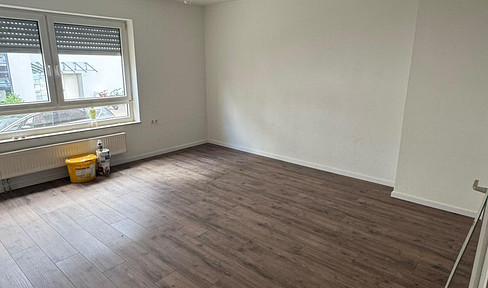 One-room apartment in the heart of Lechhausen.