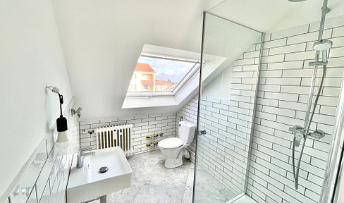 Investment property or potential home:

*   New bathroom
*   New windows
*   Great view of the surrounding countryside.