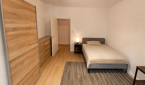 Beautiful, partially furnished 3-room apartment for rent on Pirkheimer Straße in Nuremberg.