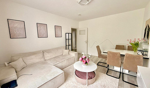 15 square meter room for rent in Barmbek-Süd, available for a female-only shared apartment.