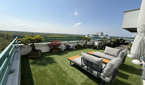 Penthouse mit großer Dachterrasse, Panoramablick & privater Sauna