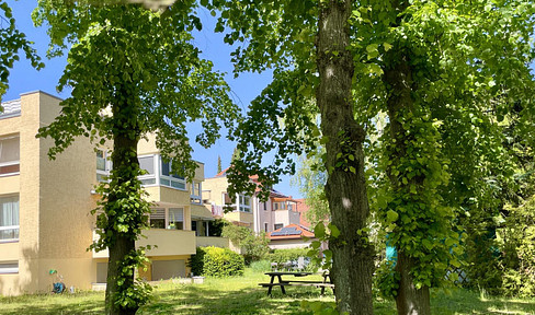 Commission-free from the owner: Duplex apartment in Wannsee - Living between the village center, lakes, and nature.