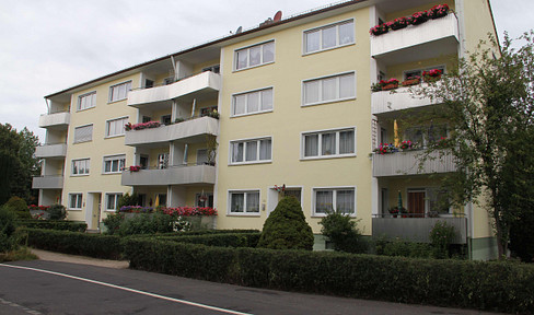 Leben im Trendviertel Sanderau - neuwertige 3 Zi.-DG-Wohnung mit Galerie am Main