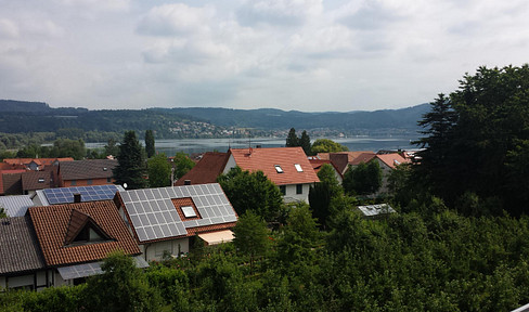 Exklusives Wohnerlebnis mit Seesicht: Barrierefreies Refugium in Bestlage von Bodman