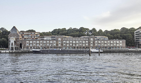 Rent office spaces or workspaces with a view of the Elbe River, without any commission fees.