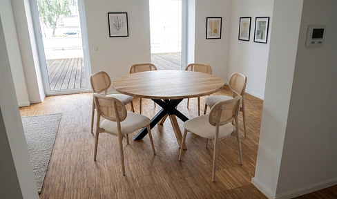 Helle 4-Zimmer-Wohnung mit Terrasse & Innenhof-Stellplatz im Zentrum
