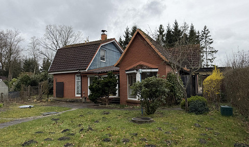 Two-family house for families in Kutenholz.