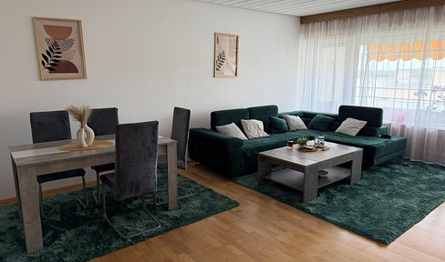Bright 3-room apartment with a south-facing balcony and panoramic views.