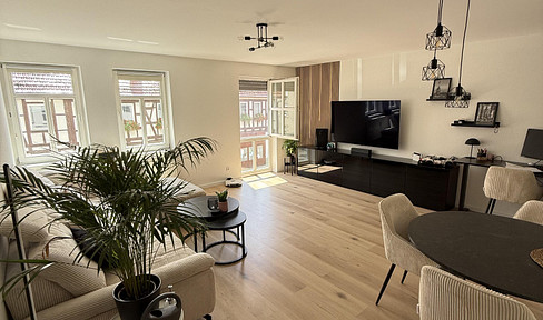 Kapitalanlage 2,5 Zimmer 55 qm kernsaniert Provisionsfrei