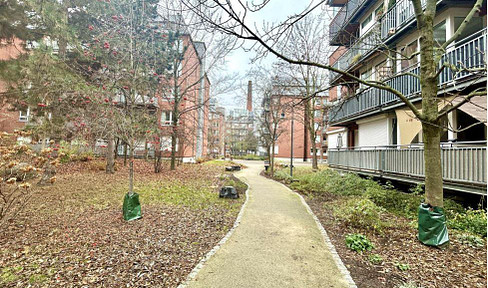Prenzlauer Berg - tolles liebevoll eingerichtetes Apartment mit Tiefgarage